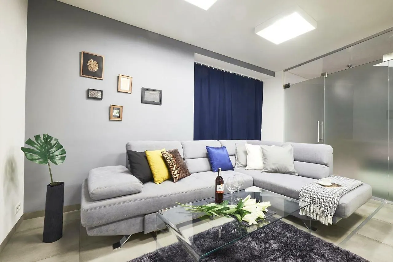 Xavier Boutique Apartment Warsaw